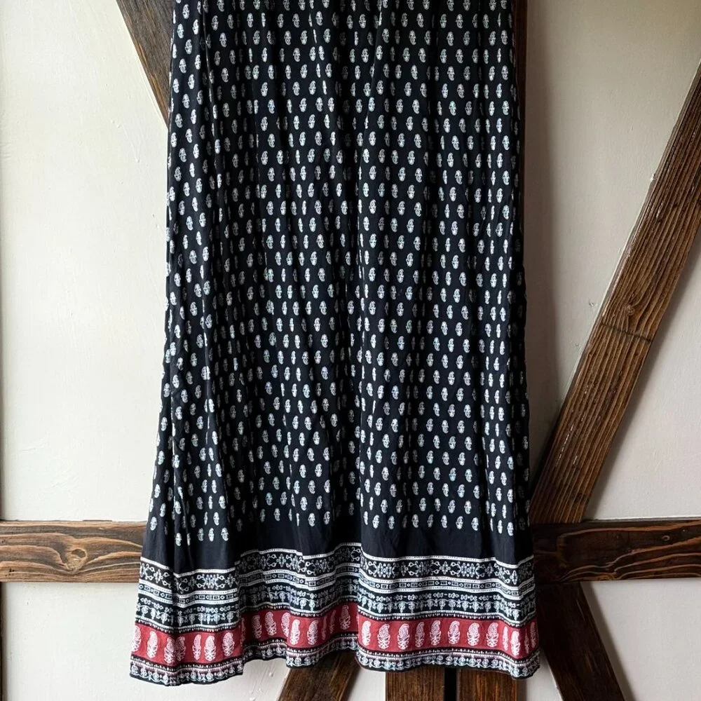 Lightweight Patterned Maxi Skirt